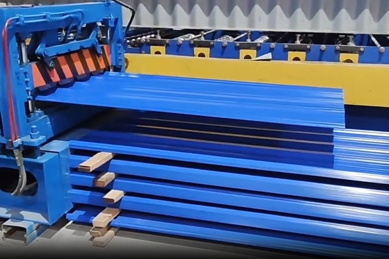 ความกว้าง 700-2000 มิลลิเมตร Prepainted Ppgi Z100 Cold Rolled Steel Coil สําหรับวัสดุก่อสร้าง