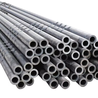 ท่อเหล็กก๊าบอนไร้สายกระปุก ASTM A106 A53 สําหรับการก่อสร้าง ± 1% ความพอเพียง