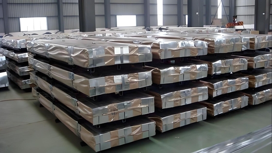 Ppgi Coil สีเคลือบเหล็ก Prepainted สายสับเหล็กสําหรับการปรับความกว้าง