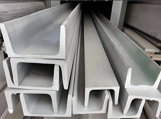 U Beam UPN ไม่เปลือกการปรับปรุงการบิดสําหรับ U Channel Steel Bar