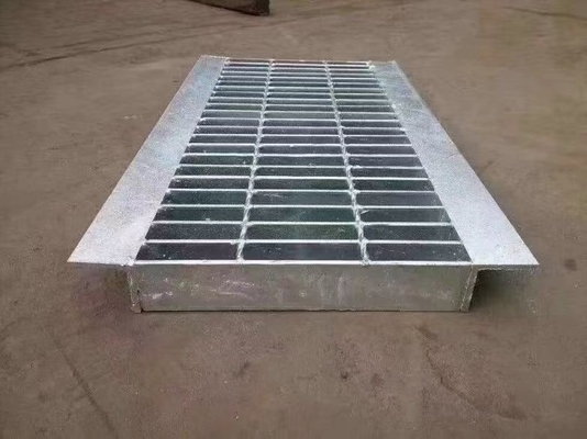 ISO9001 การรับรอง สแตนเลสแกลวานิสต์ Grating สําหรับ Boiler อุตสาหกรรม Platform Flooring